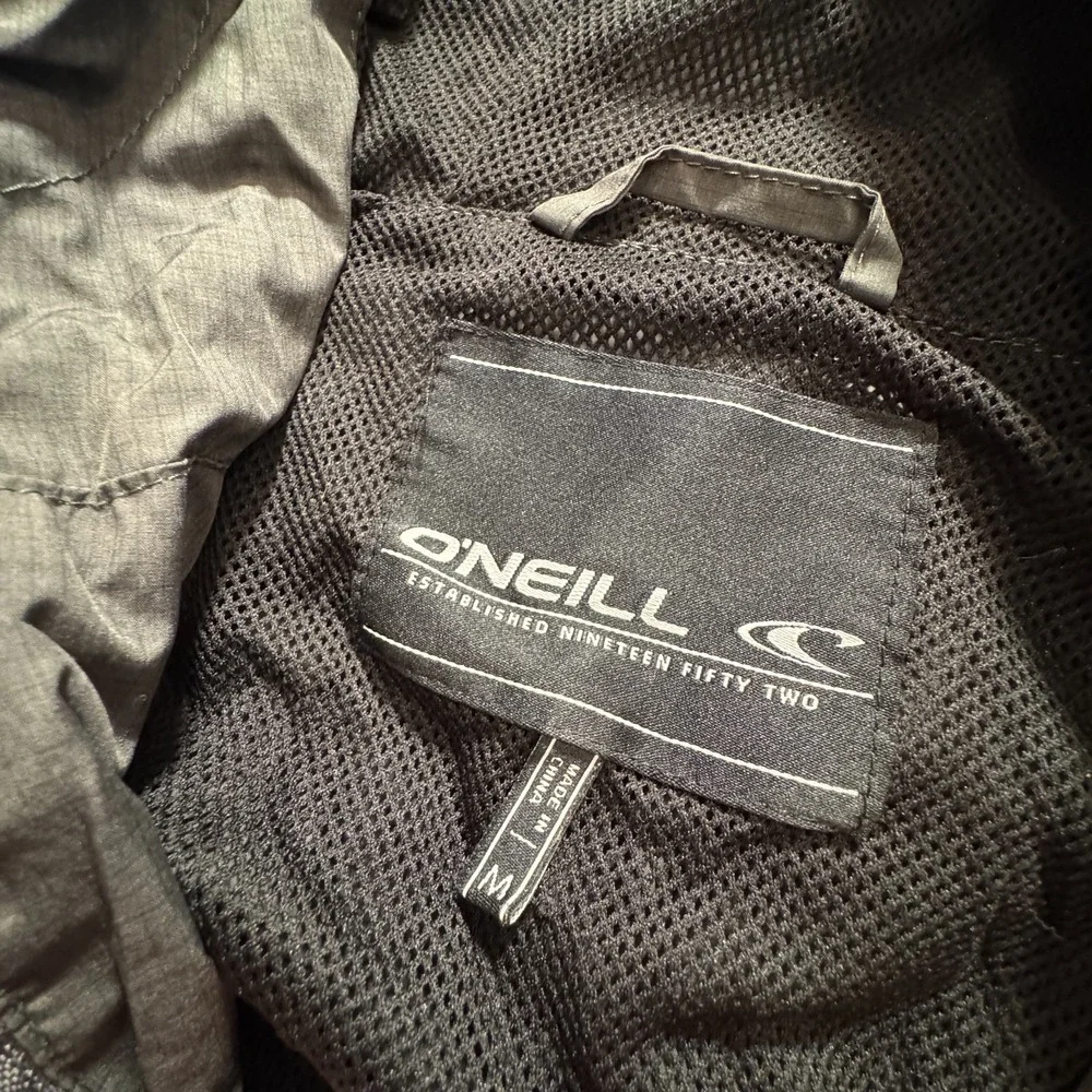 ONeill Jacket Mens Medium Black TRVLR Series Hooded Mesh Lined Vintage Y2K Adult